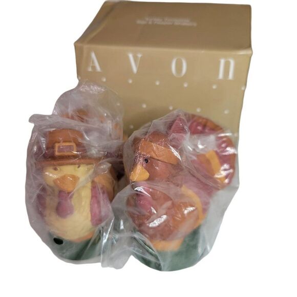 Avon Vintage Gift Collection Thanksgiving Salt & Pepper Shakers - Picture 6 of 7